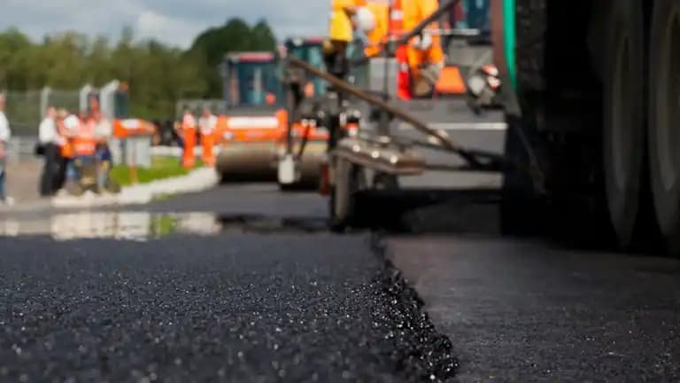 Асфальтирование площадок: дорожные работы PaveX в Москве и Московской области